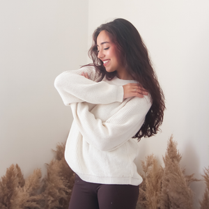Yuki Pullover – Handknitted Winter Elegance for Modern Women - Mojopanda Organic Store