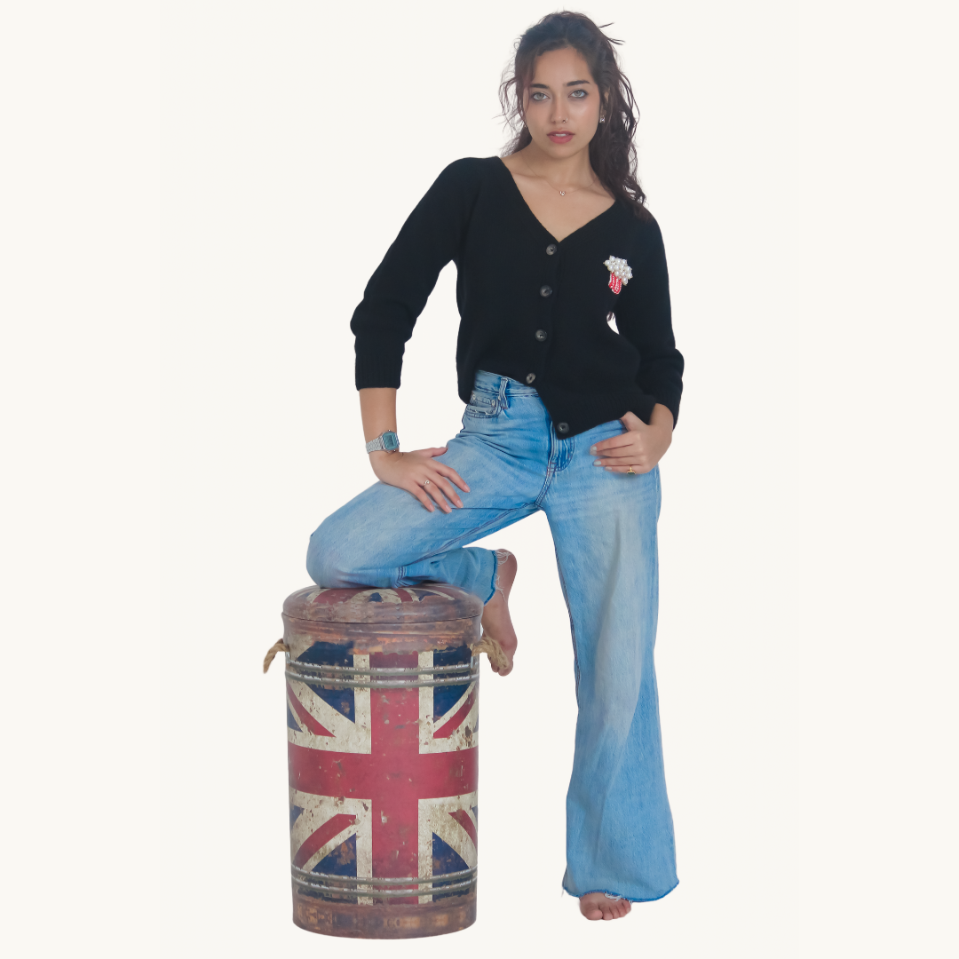 Noa Cardigan – Cozy, Warmth, and Affection in Handknitted Wool - Mojopanda Organic Store