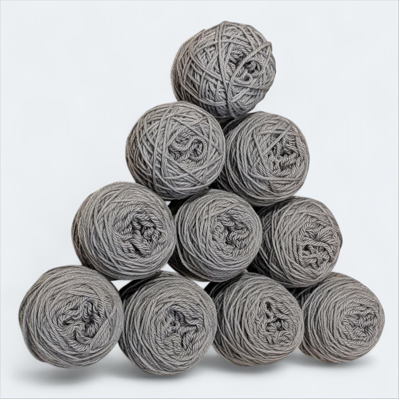 Bio Indlana Organic Wool Hand Knitting Yarn 4/8 NM Ultimate Gray - Mojopanda Organic Store