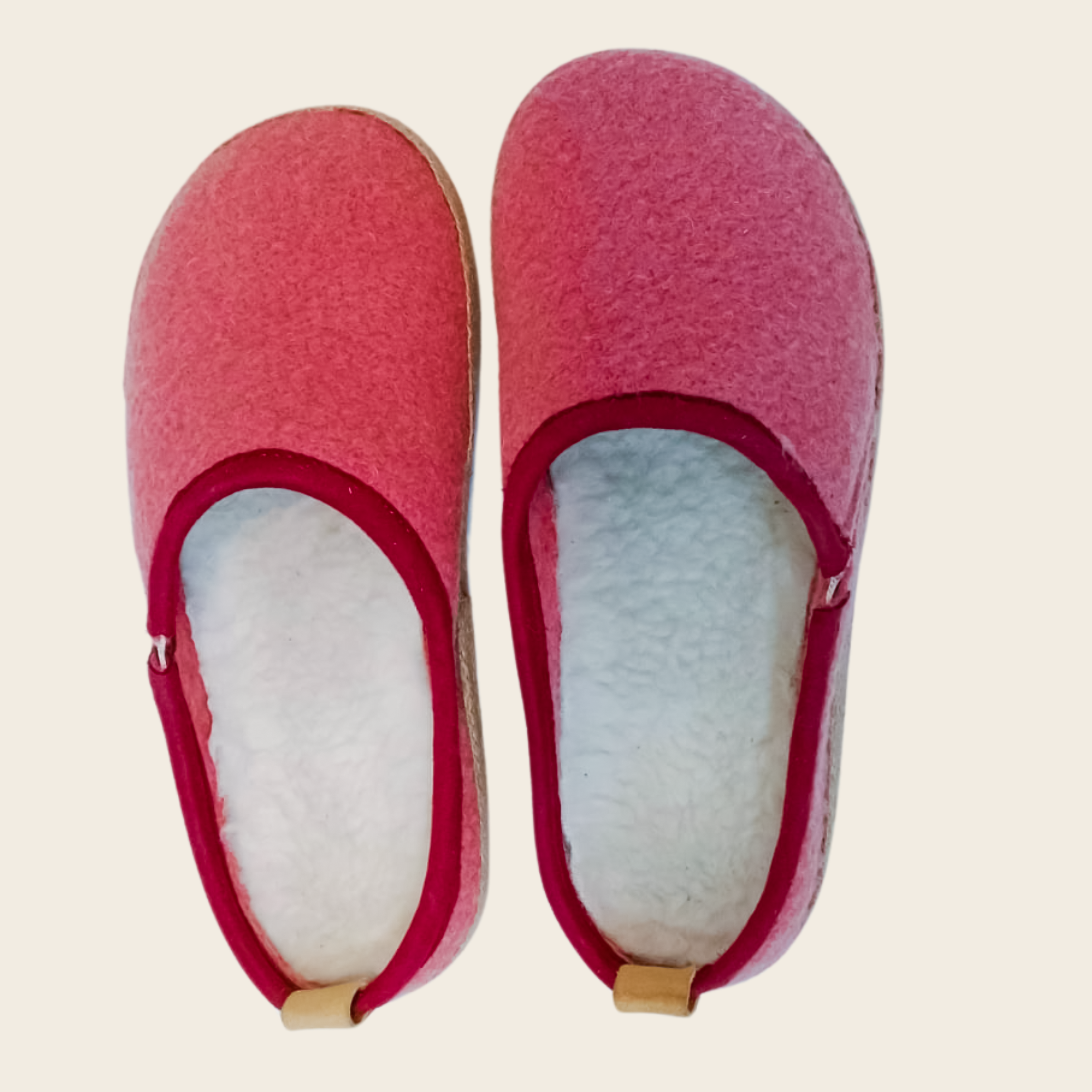 Kaze No Michi Slippers – Authentic Wool, Natural & Trendy Comfort