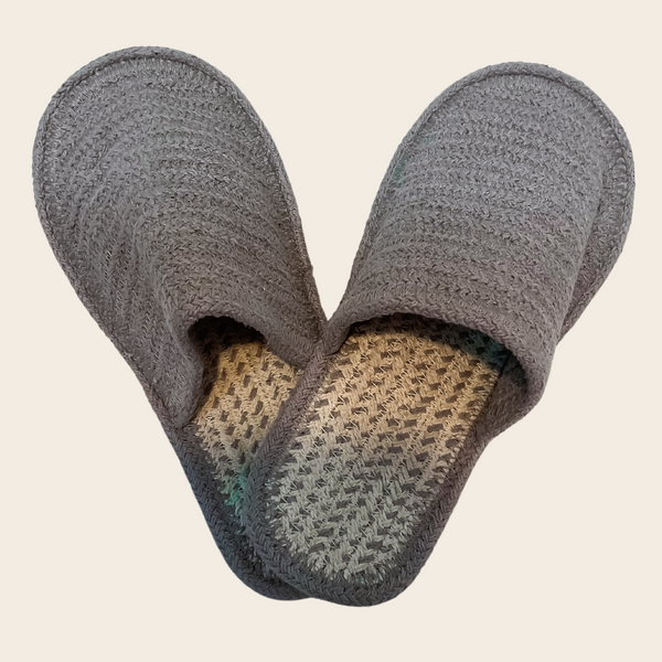 Fuwari Slippers – Natural Wool, Skin-Friendly & Trendy Chic Comfort