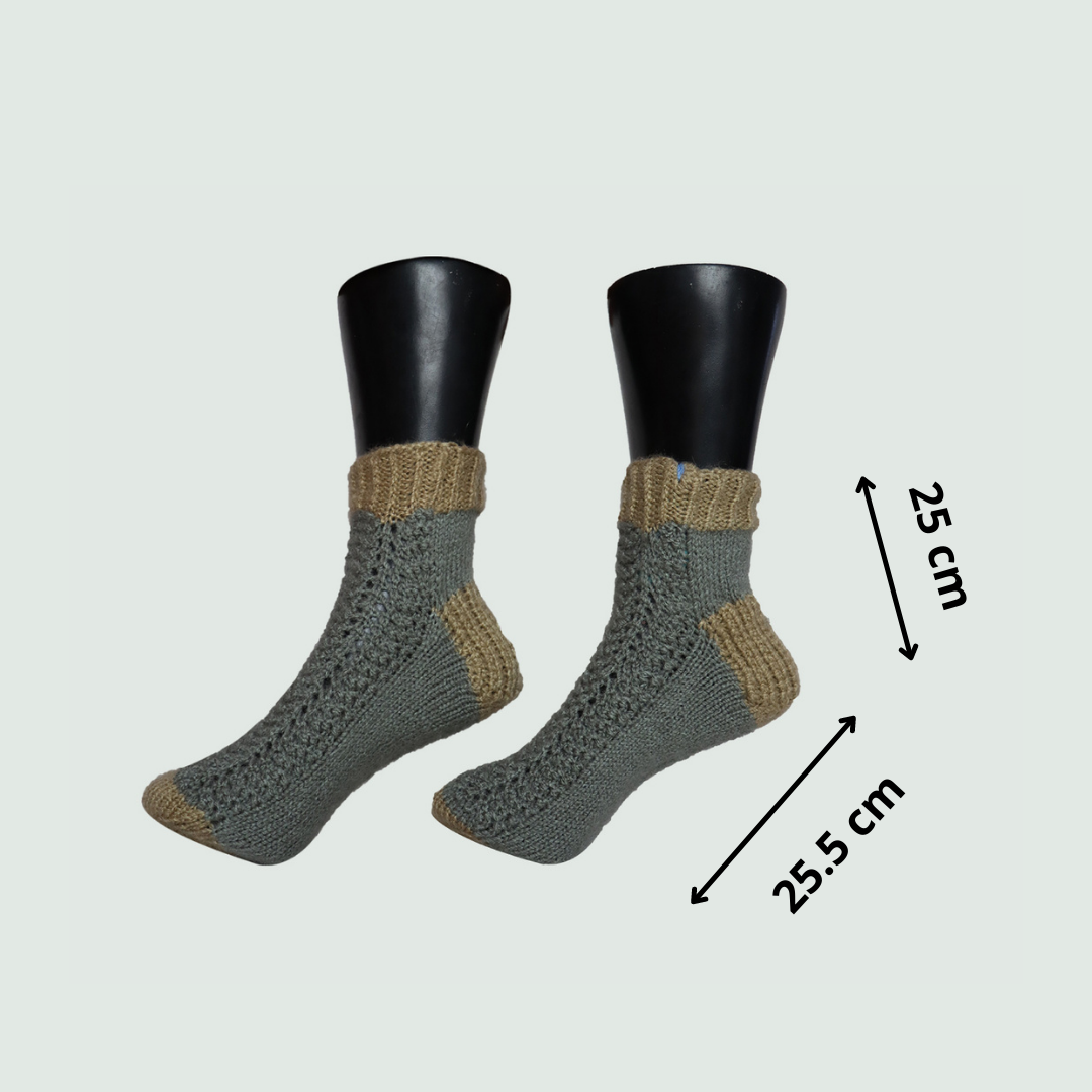 Hand-Knitted-Woollen-Socks-Men-Gray-Colour