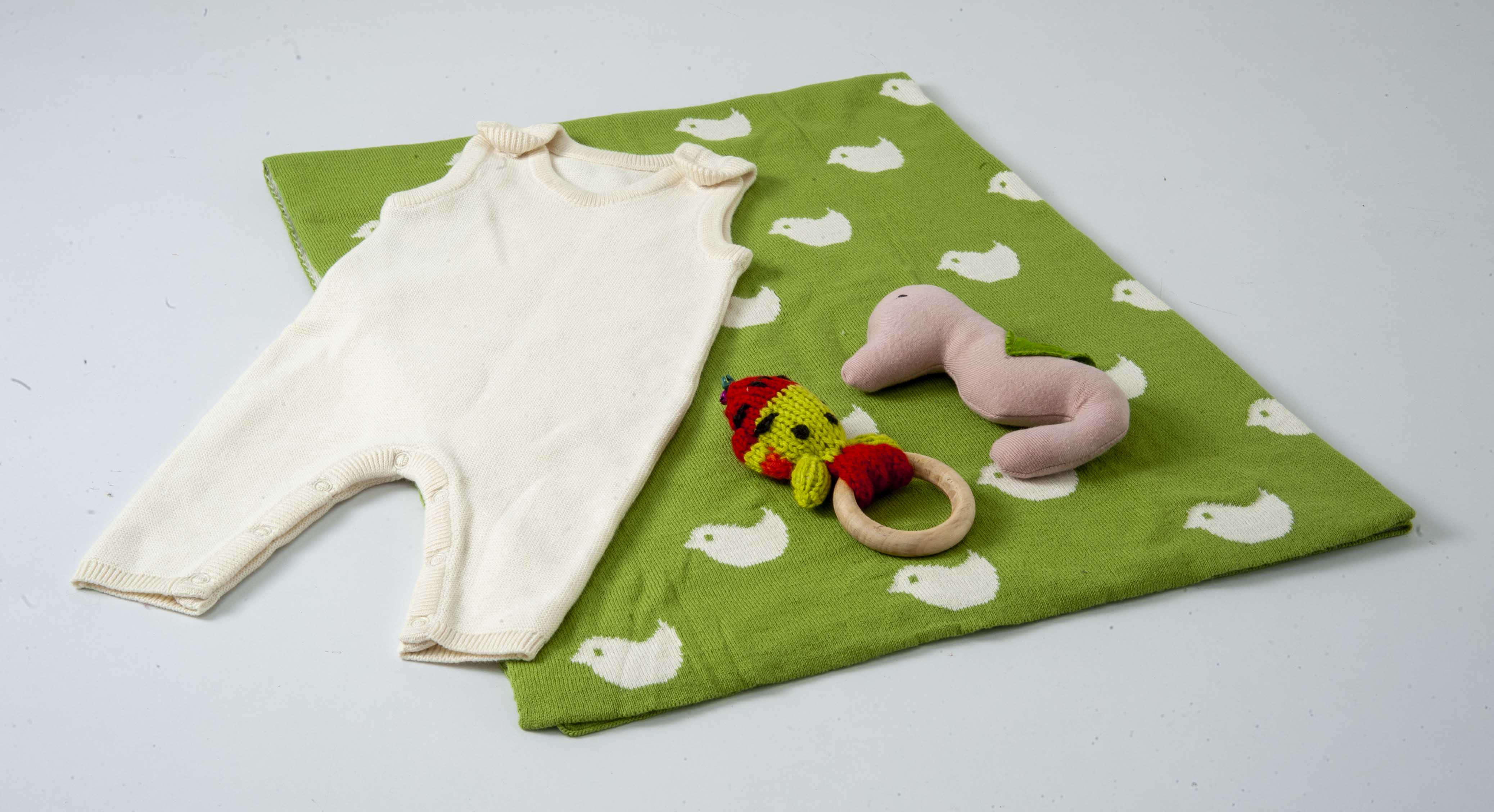 Green Birdies Knitted AC Blanket/Quilt for Baby | 100% Organic Cotton - Mojopanda Organic  Store